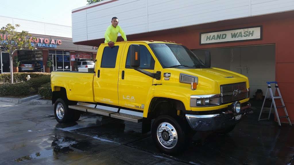 Imperial Carwash | 401 E Imperial Hwy, La Habra, CA 90631 | Phone: (714) 680-0636