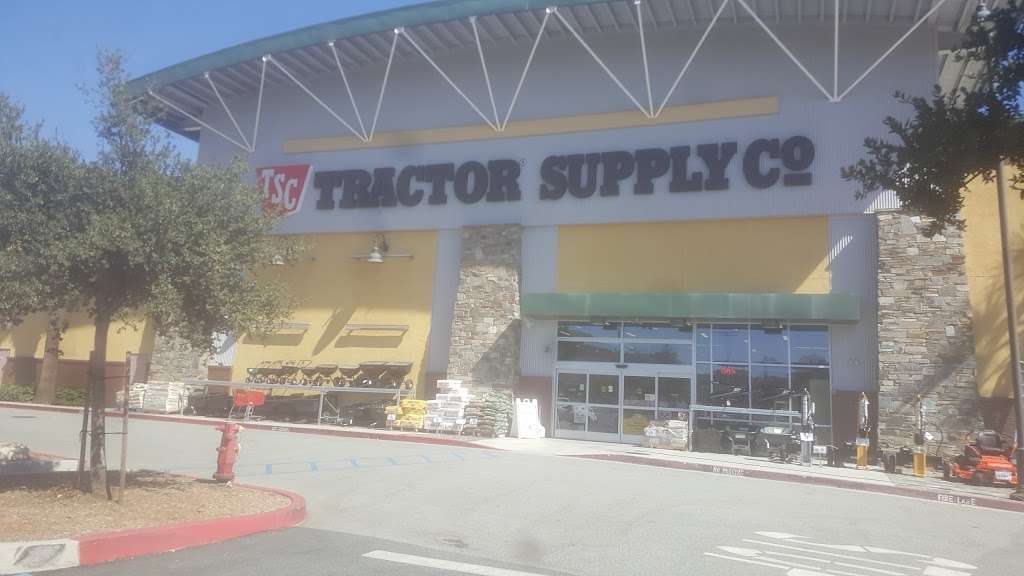 Tractor Supply Co. | 27826 Clinton Keith Rd, Murrieta, CA 92562, USA | Phone: (951) 679-9437