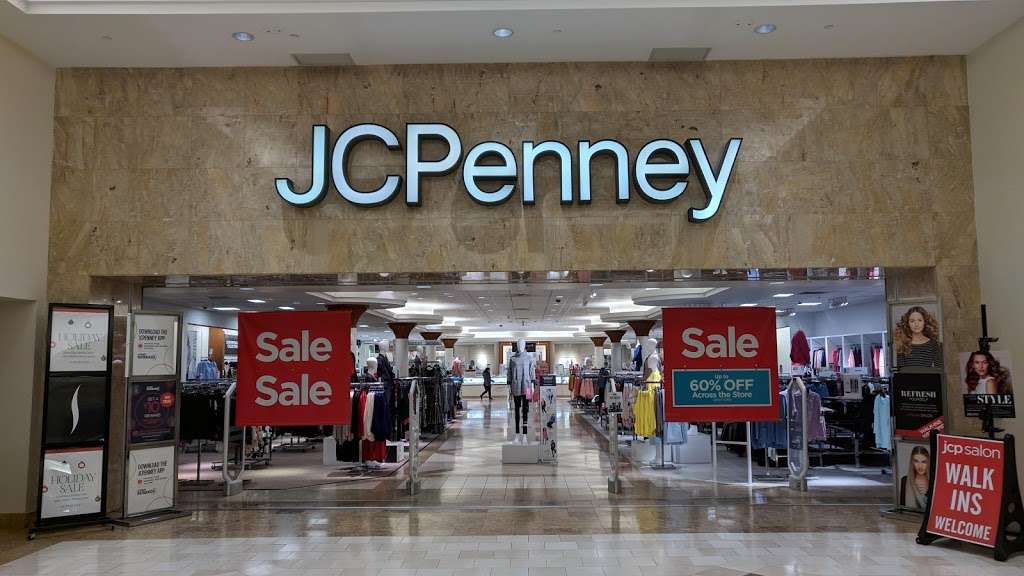 JCPenney | 4 Hawthorn Center, Vernon Hills, IL 60061 | Phone: (847) 549-0788