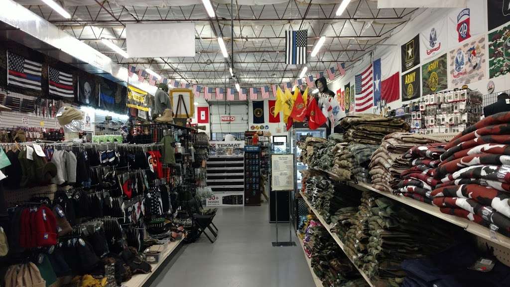 Top Brass Military & Tactical | 2500 North Fwy, Houston, TX 77009 | Phone: (713) 695-9517