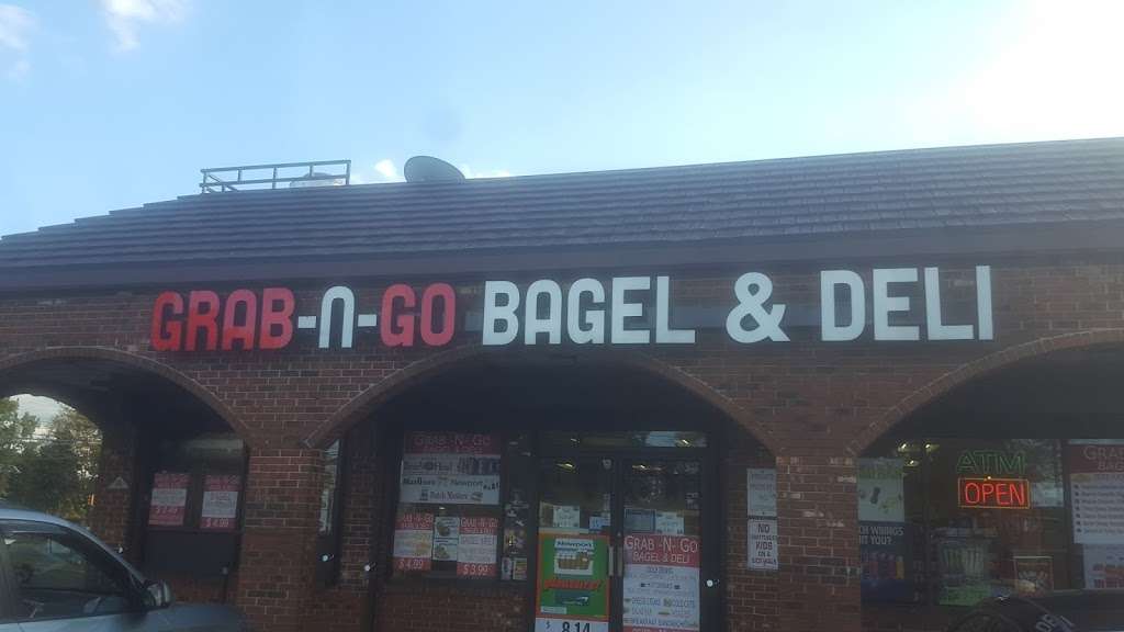 Grab & go bagel and deli | 1469 Nottingham Way, Hamilton Township, NJ 08609, USA | Phone: (609) 587-2222