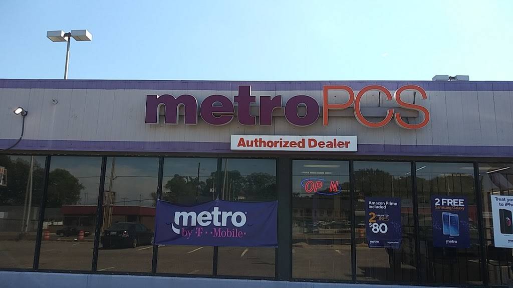 Metro by T-Mobile | 3254 Elvis Presley Blvd, Memphis, TN 38116, USA | Phone: (901) 249-8913