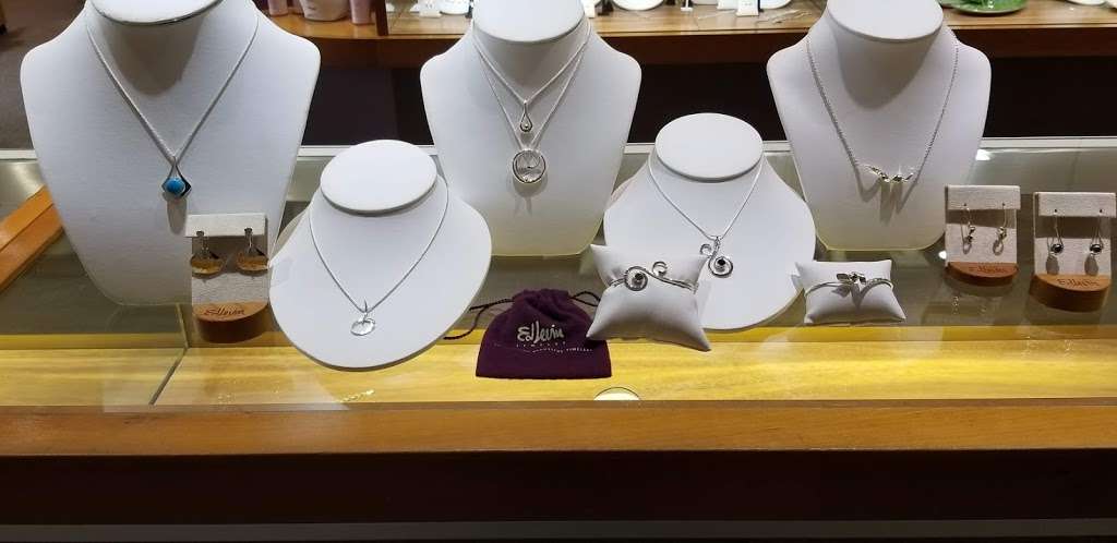 Futer Bros. Jewelers | 2820 Whiteford Rd Suite 2, York, PA 17402, USA | Phone: (717) 755-2366