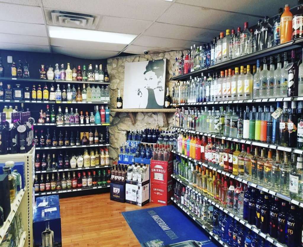 Kiana Wine and Liquor | 926 Little E Neck Rd, West Babylon, NY 11704 | Phone: (631) 321-1177