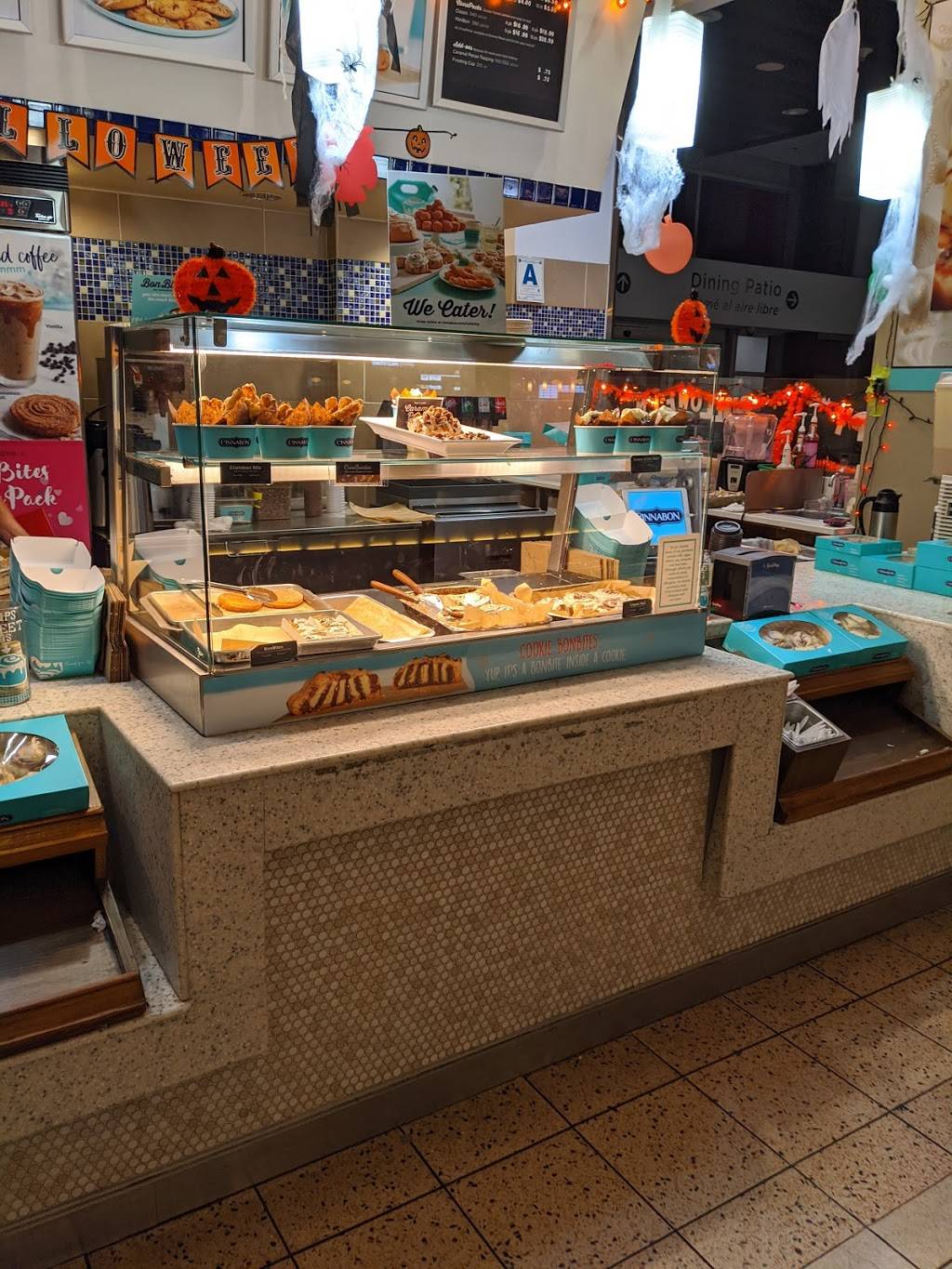 Cinnabon | 3030 Plaza Bonita Rd FC2, National City, CA 91950, USA | Phone: (619) 472-1111