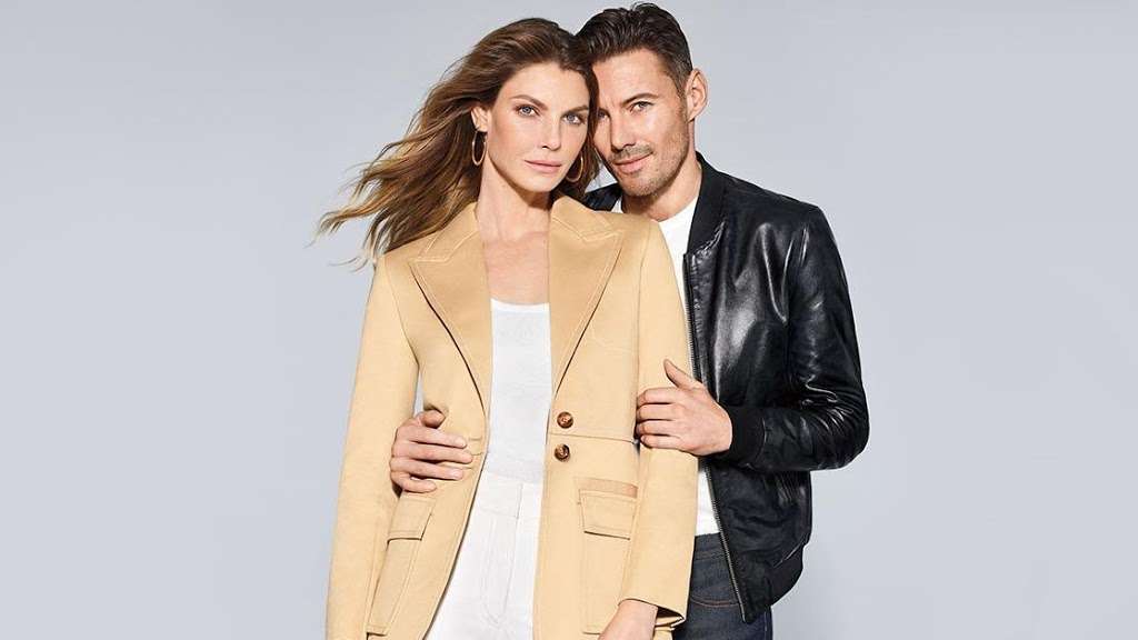 Napa Premium Outlets | 629 Factory Stores Dr, Napa, CA 94558, USA | Phone: (707) 226-9876