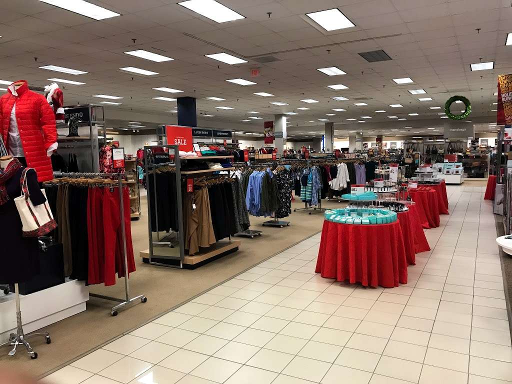 Sears | Granite Run Mall, 1067 W Baltimore Pike, Media, PA 19063 | Phone: (610) 892-8200