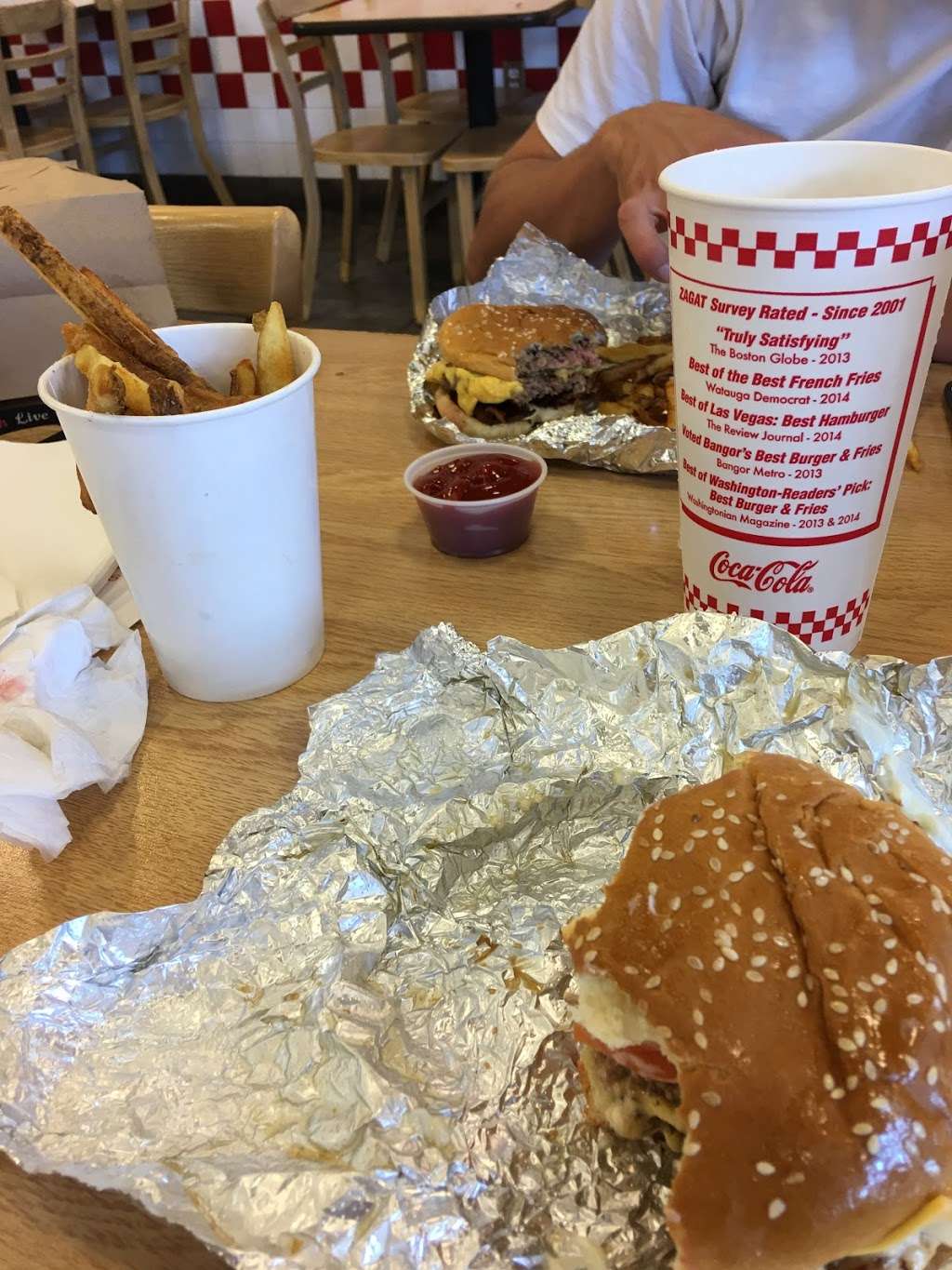 Five Guys | 13971 Town Center Blvd, Noblesville, IN 46060, USA | Phone: (317) 770-3636