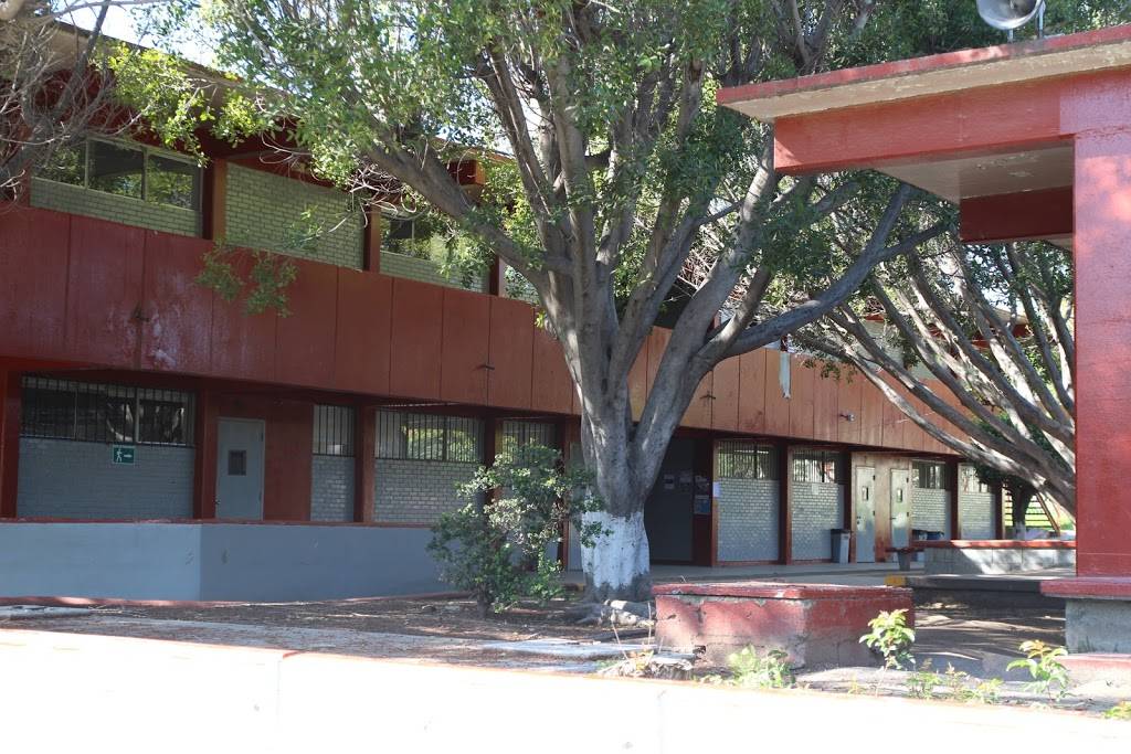 Centro de Bachillerato Tecnológico Industrial y de Servicio No. 116 | Av. Alejandro Von Humboldt Sn, Nueva Tijuana, 22435 Tijuana, B.C., Mexico | Phone: 664 623 3770