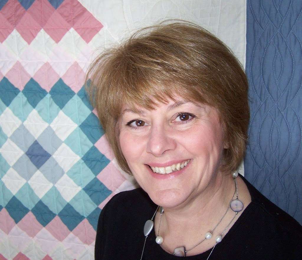 Memory Quilts by Bobbi Spain | 12 Crest Blvd, Easton, PA 18045, USA | Phone: (610) 762-8148