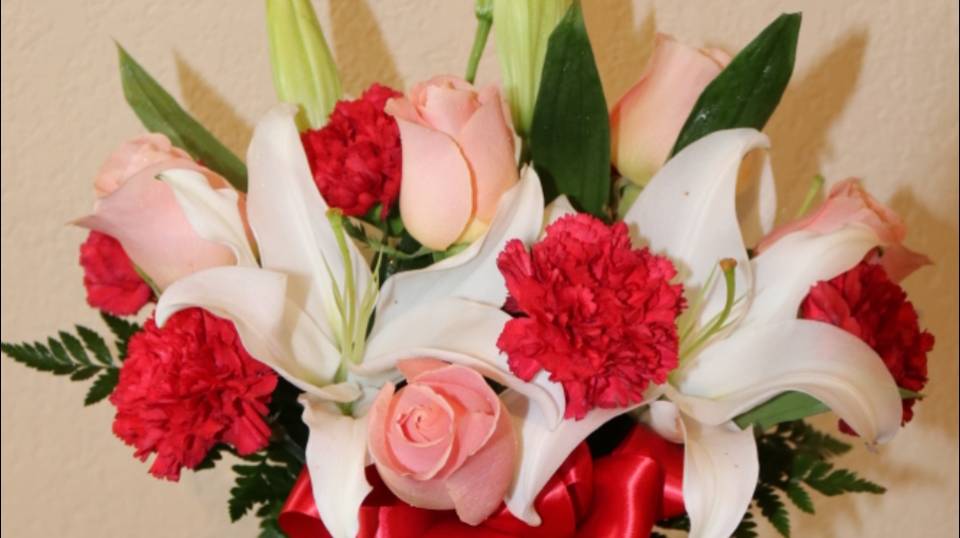 Express Flowers Llc | ONLINE ORDERS ONLY, Anaheim, CA 92802, USA | Phone: (714) 467-7967