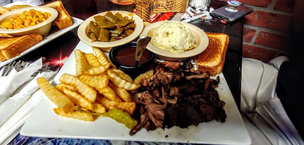 Hickory House Barbecue | 600 S Riverfront Blvd, Dallas, TX 75207 | Phone: (214) 747-0758