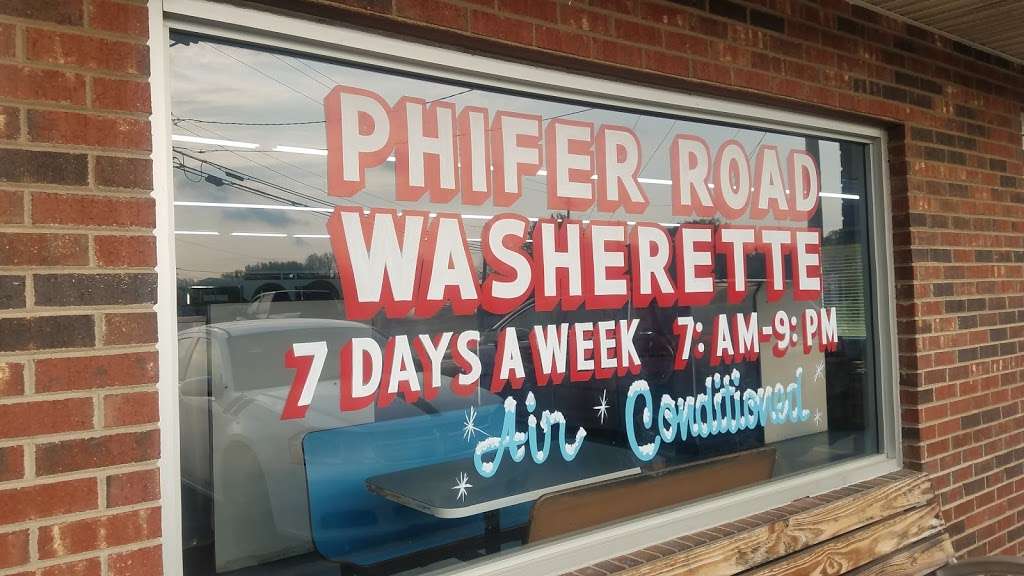 Phifer Road Washerette | 207 Phifer Rd, Kings Mountain, NC 28086, USA | Phone: (704) 739-4411