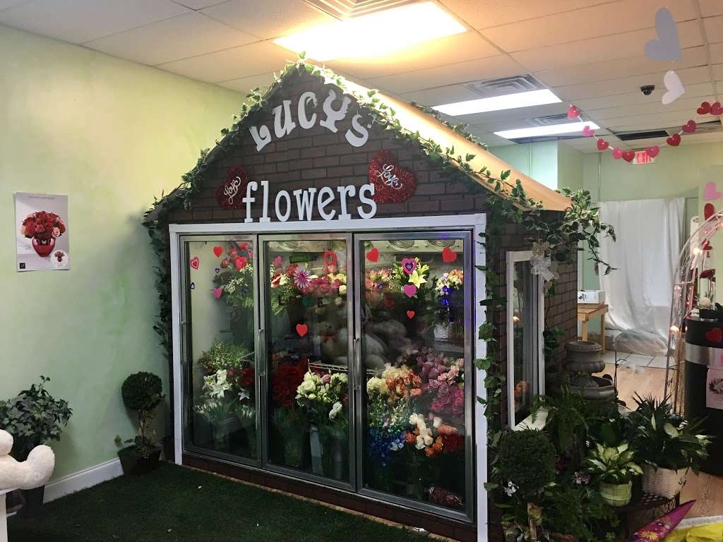 Lucys Flowers and Gifts | 8500 S Cicero Ave, Burbank, IL 60459, USA | Phone: (708) 634-7070