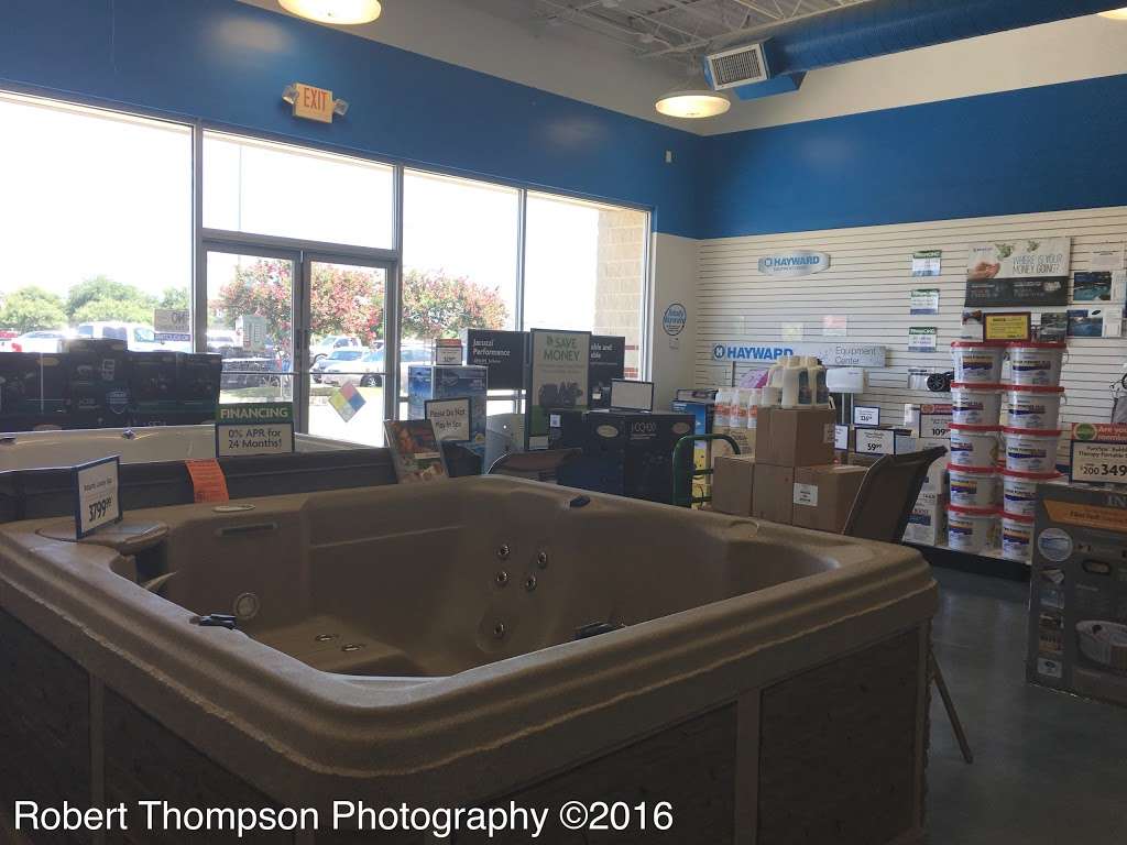 Leslie's Pool Supplies, Service & Repair in 119 SW Loop 410 112, San