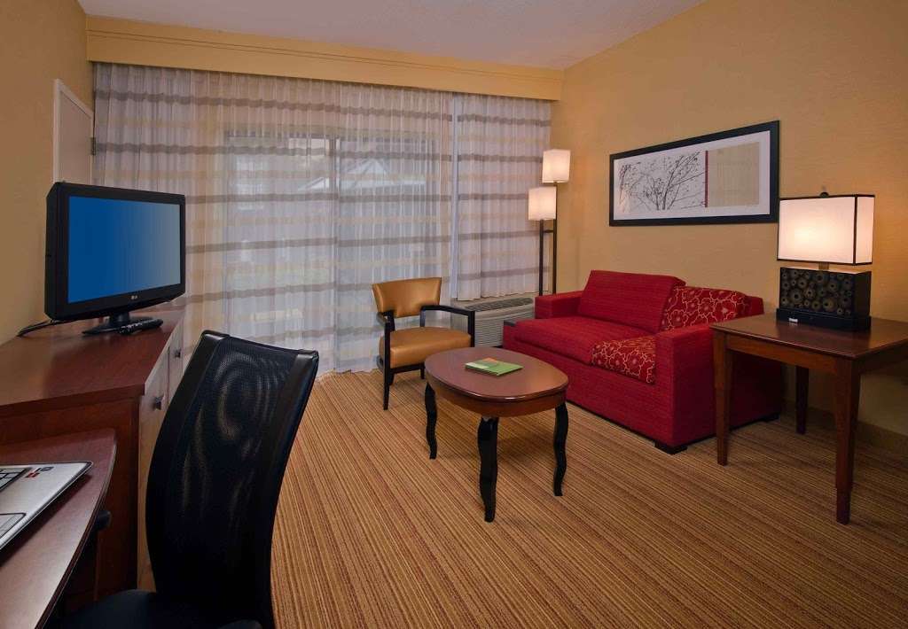 Courtyard by Marriott Hanover Whippany | 157 Route 10 East, Whippany, NJ 07981, USA | Phone: (973) 887-8700