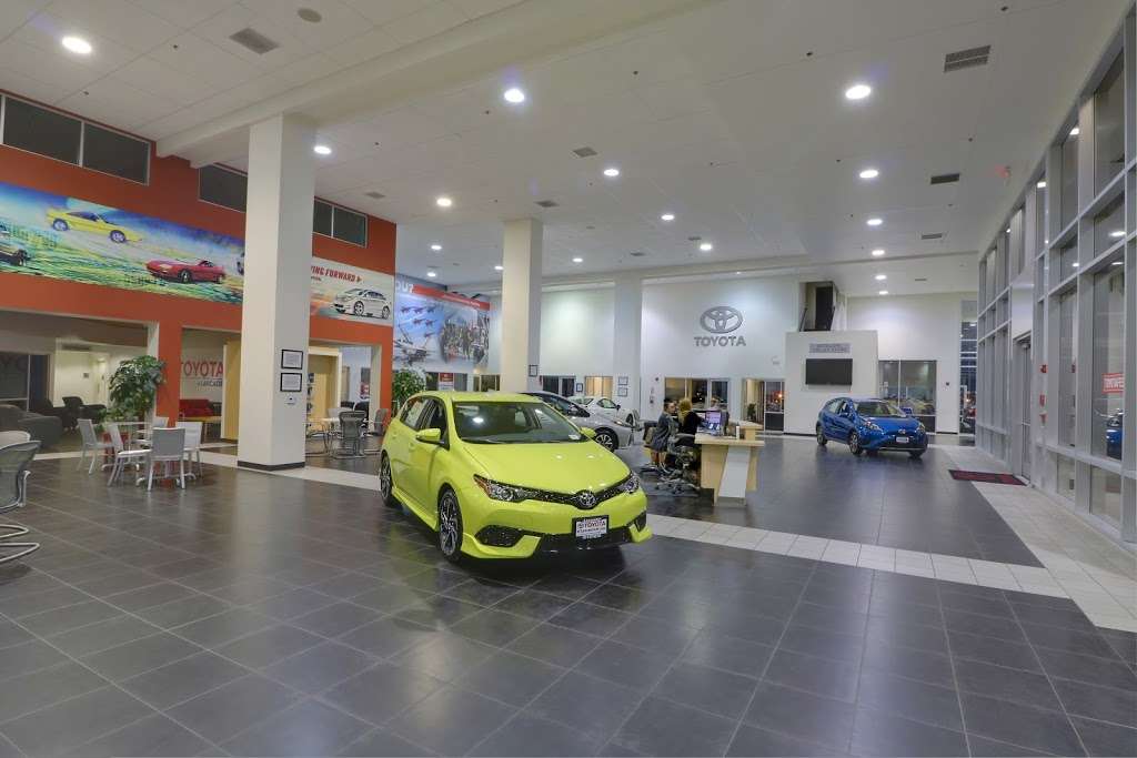 Toyota of Lancaster | 43301 12th St W, Lancaster, CA 93534, USA | Phone: (661) 948-0731