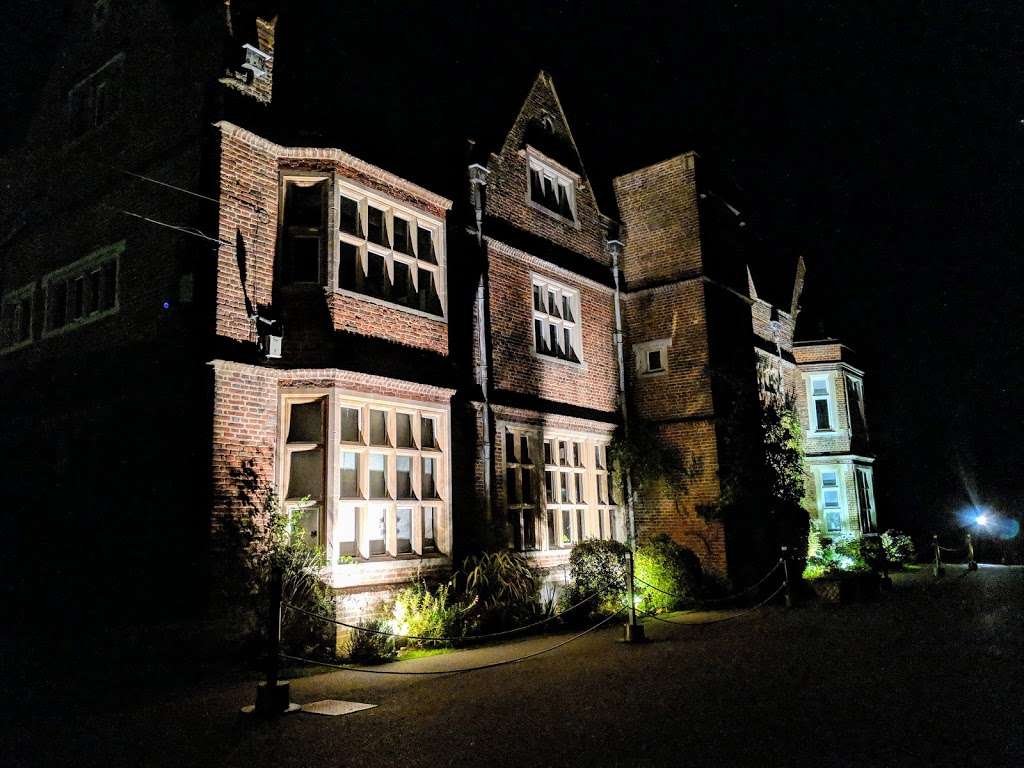 The Hawthorns School | Pendell Court, Bletchingley, Surrey RH1 4QJ, UK | Phone: 01883 743048