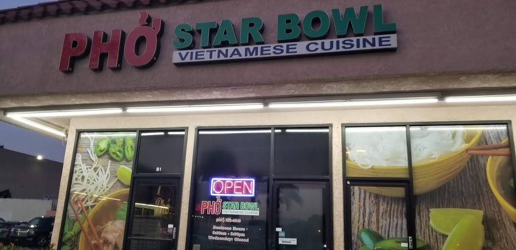 Pho Star Bowl | 10051 Magnolia Ave, Riverside, CA 92503, USA | Phone: (951) 352-9548