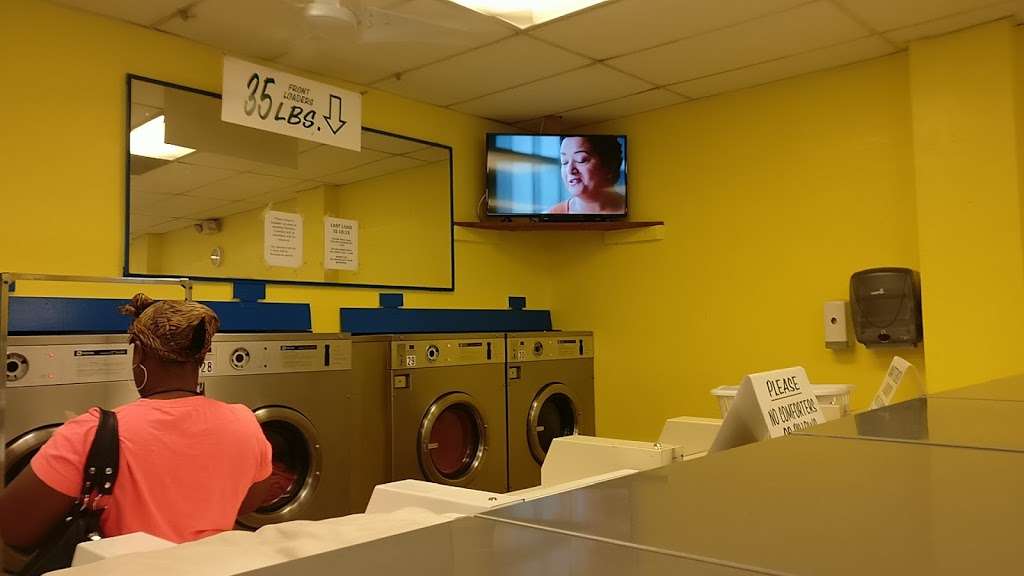 Sunshine Coin Laundry | 1626 S Cypress Rd, Pompano Beach, FL 33060, USA | Phone: (954) 933-1194