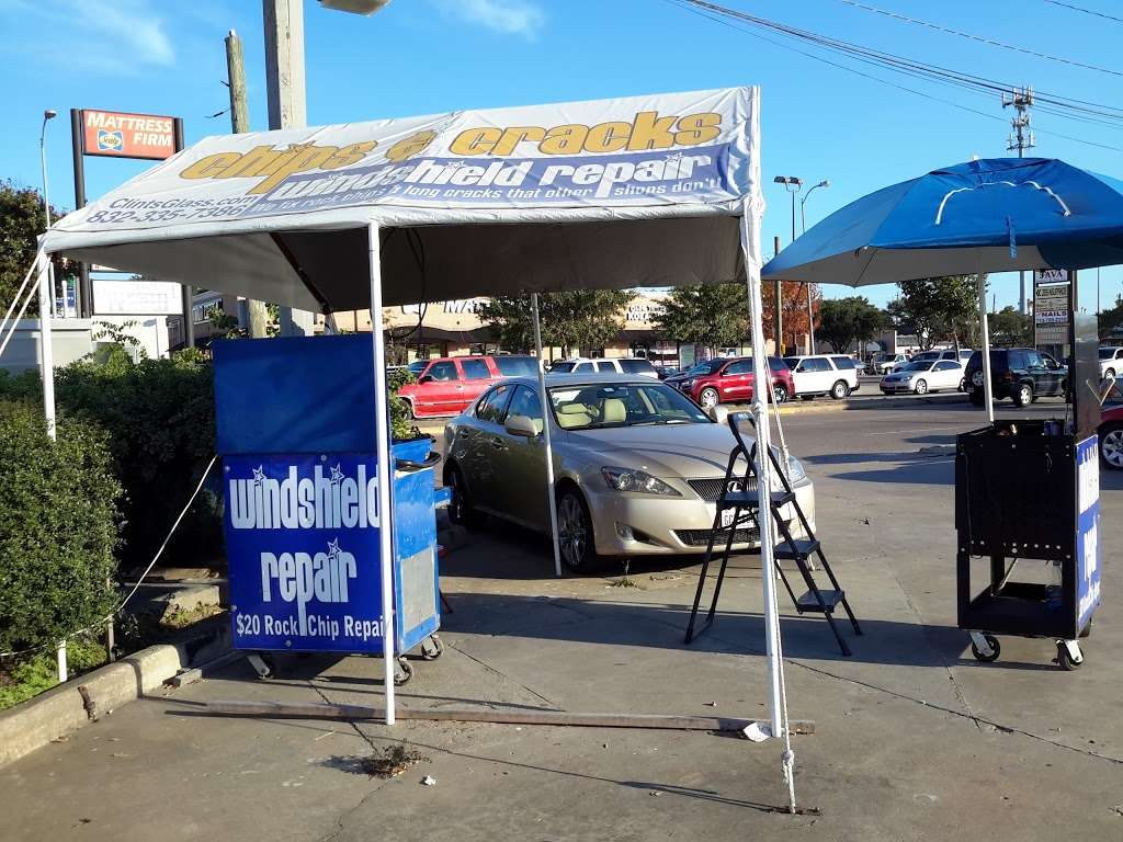 Chips and Cracks Windshield Repair | 8903 Westheimer Rd, Houston, TX 77063, USA | Phone: (832) 335-7386