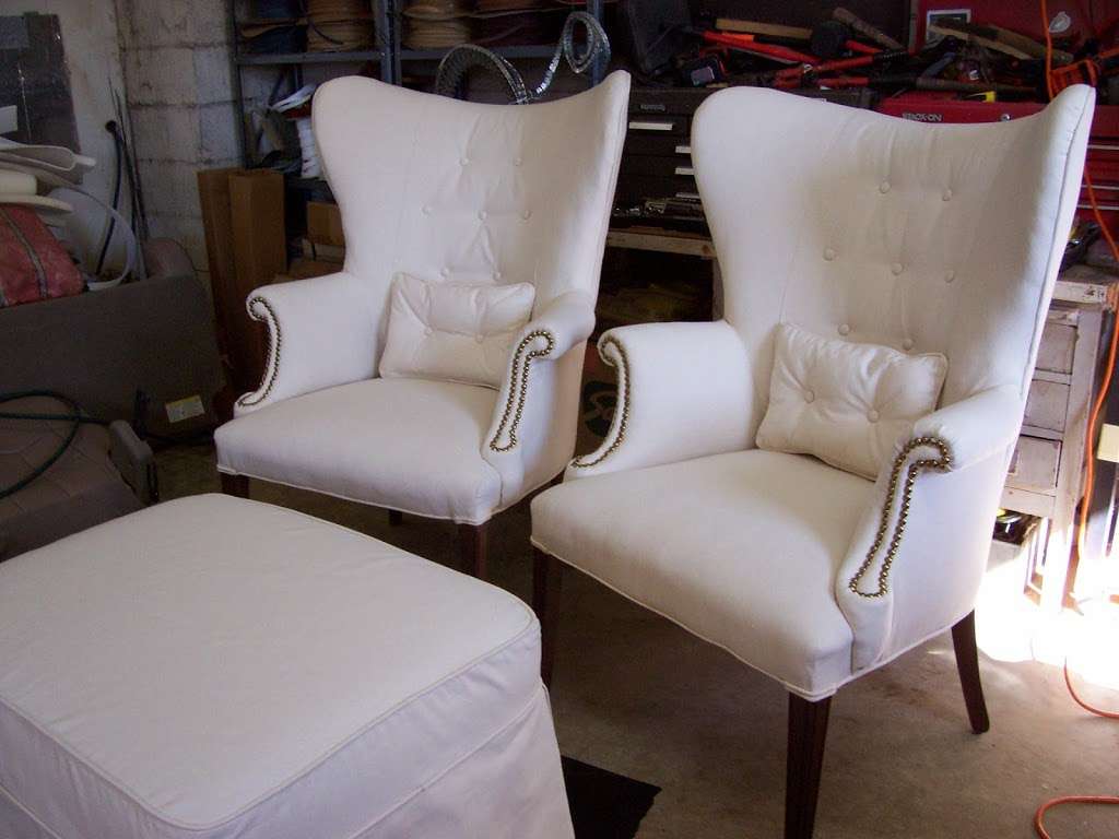 Rhynes Upholstery and Furniture Refinishing | 1110 Old North Main St, Clover, SC 29710, USA | Phone: (803) 222-6215