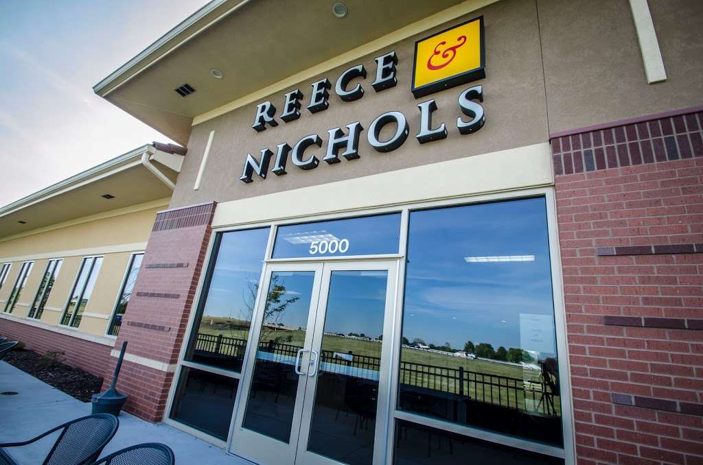 ReeceNichols | 5000 NE Lakewood Way, Lees Summit, MO 64064, USA | Phone: (816) 373-9292