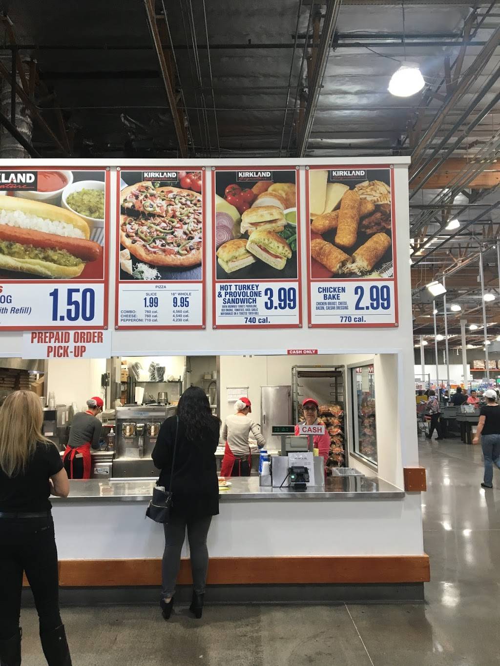 Costco Food Court | 1445 W Elliot Rd, Tempe, AZ 85284, USA | Phone: (480) 496-0731