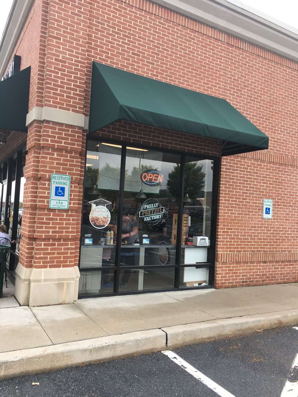 Philly Pretzel Factory | 1006 Lititz Pike, Lititz, PA 17543, USA | Phone: (717) 626-2002