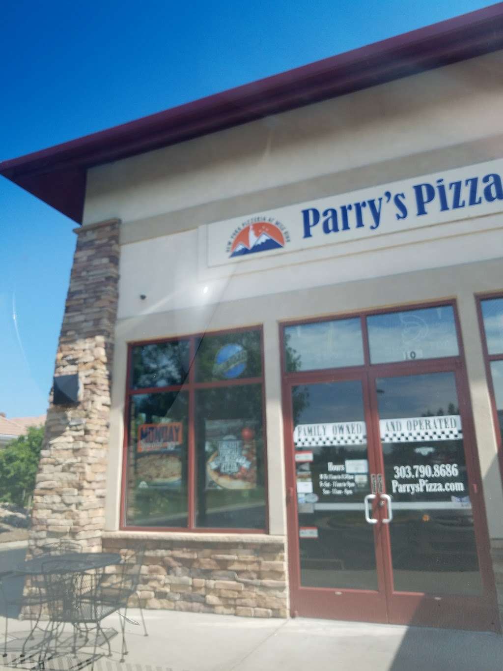 Parrys Pizza | 12501 Lincoln Ave, Englewood, CO 80112, USA | Phone: (303) 790-8686