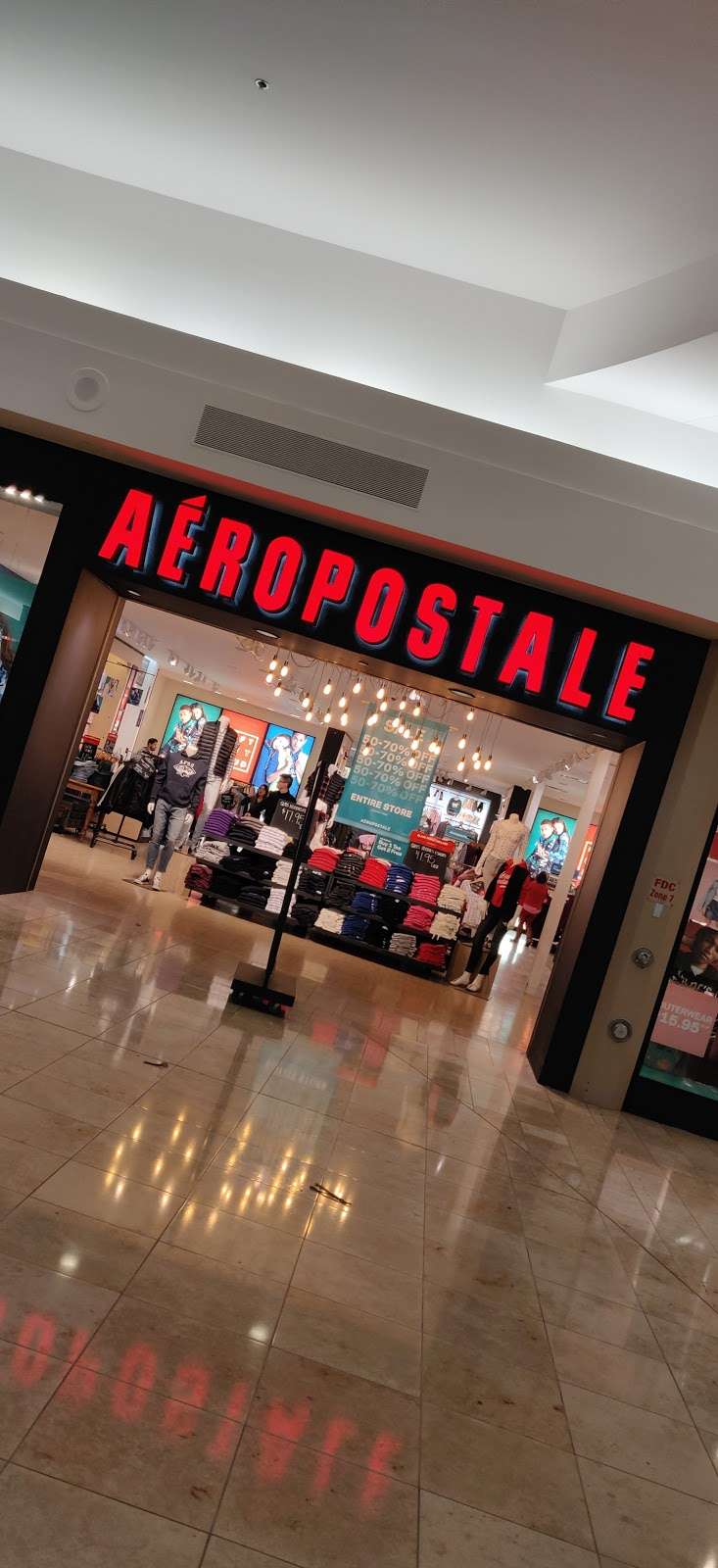 Aéropostale | 1306 Baybrook Mall, Friendswood, TX 77546, USA | Phone: (281) 280-8100