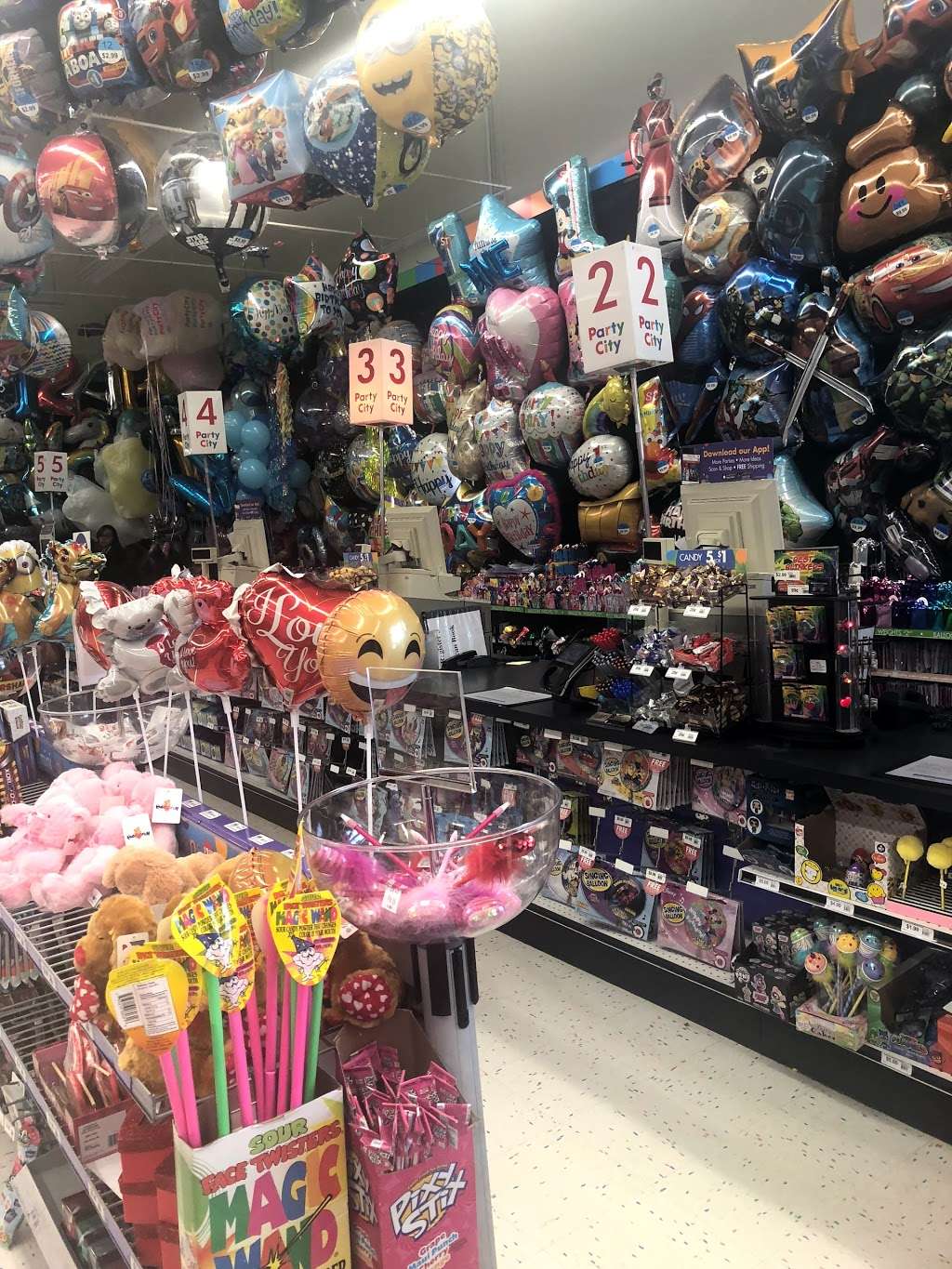 Party City | 5946 East Sam Houston Pkwy N, Houston, TX 77049 | Phone: (281) 458-9700