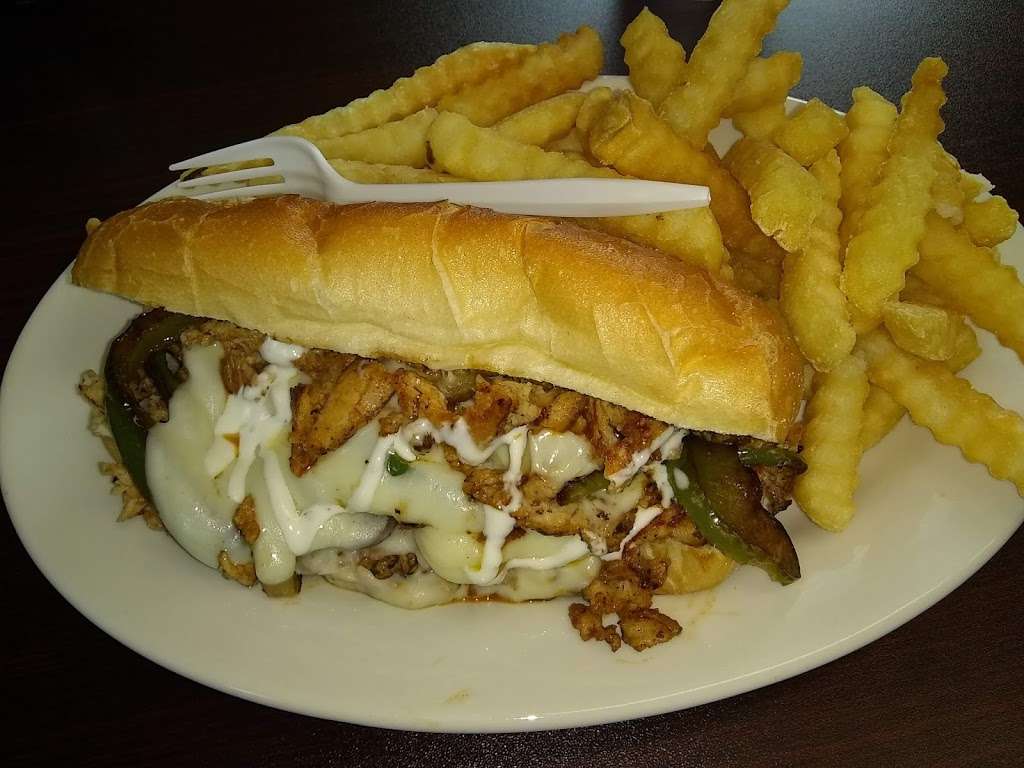 Dons Grill | 308 Island Ford Rd, Maiden, NC 28650, USA | Phone: (828) 428-2476