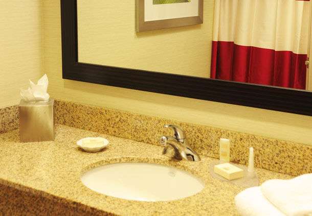 Courtyard by Marriott Newburgh Stewart Airport | 4 Governor Dr, Newburgh, NY 12550, USA | Phone: (845) 567-4800