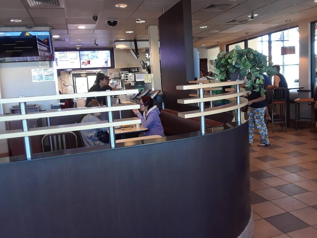 McDonalds | 3500 E Bonanza Rd, Las Vegas, NV 89110, USA | Phone: (702) 438-1200