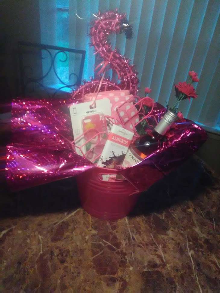 i4detail Creative and Custom Design Gift Baskets | 22631 Colonial Pkwy, Katy, TX 77449, USA | Phone: (832) 613-8502