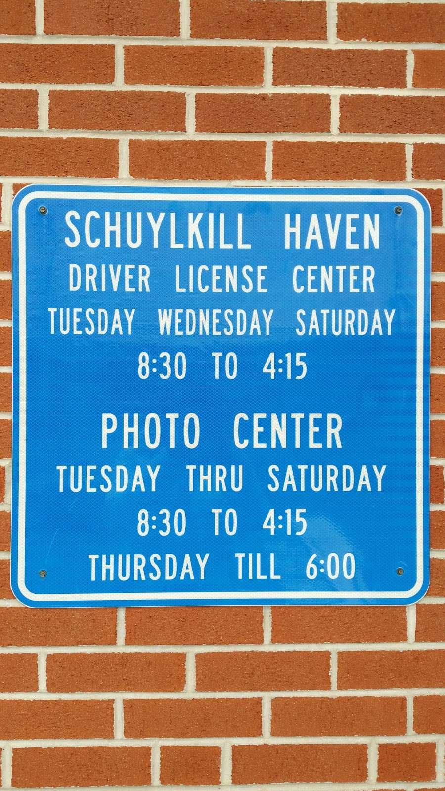 Pennsylvania Department of Transportation Drivers License Center | 972 E Main St, Schuylkill Haven, PA 17972, USA | Phone: (800) 932-4600