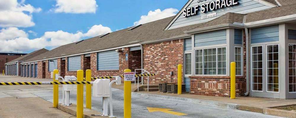 Security Self-Storage | 13300 College Blvd, Lenexa, KS 66210, USA | Phone: (913) 535-4074