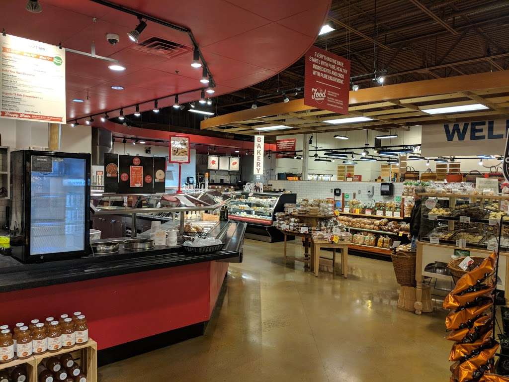 Earth Fare | 12235 N Community House Rd, Charlotte, NC 28277, USA | Phone: (704) 926-1201