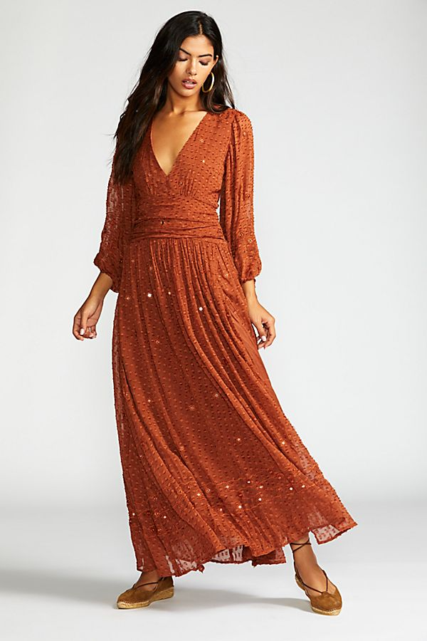 Free People | 21022 CA-1 #B120, Huntington Beach, CA 92648, USA | Phone: (714) 374-0156