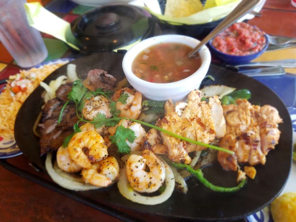 El Torito | 100, Fishermans Wharf, Redondo Beach, CA 90277, USA | Phone: (310) 376-0547