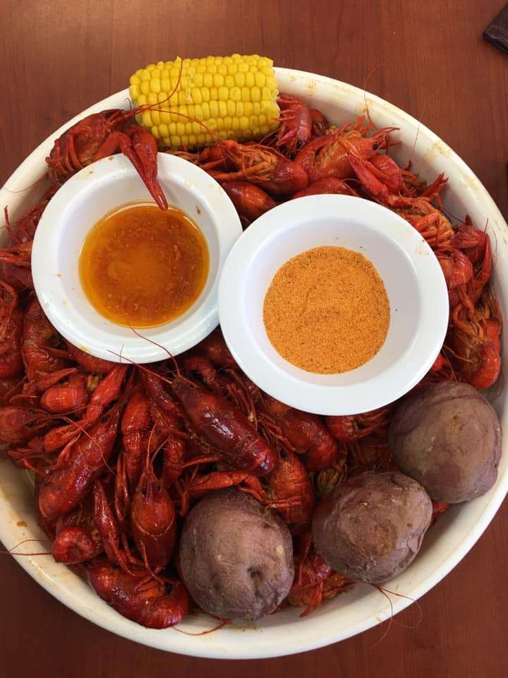 Lilly Seafood | 3003 E League City Pkwy, League City, TX 77573, USA | Phone: (281) 339-7449