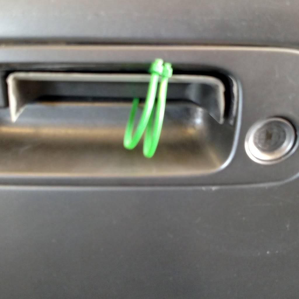 C&H Nguyen Auto Repair | 2940 Fruitridge Rd, Sacramento, CA 95820, USA | Phone: (916) 455-5724