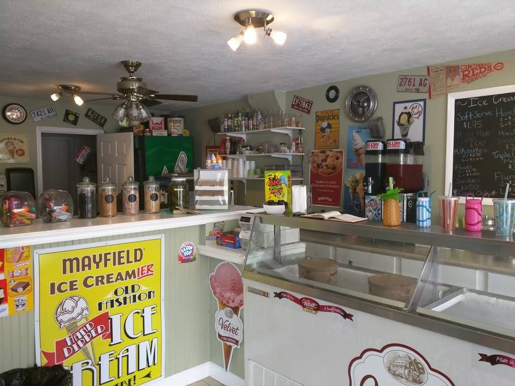 Olde Town Ice Cream | 226 Front St, New Richmond, OH 45157, USA | Phone: (513) 383-2319