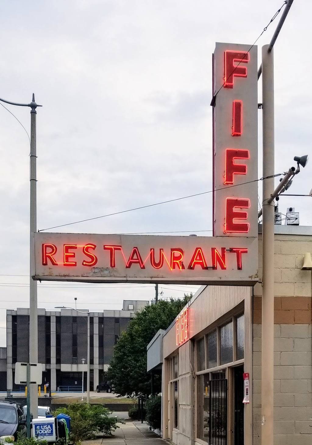 Fifes Restaurant | 2321 4th Ave N, Birmingham, AL 35203, USA | Phone: (205) 254-9167