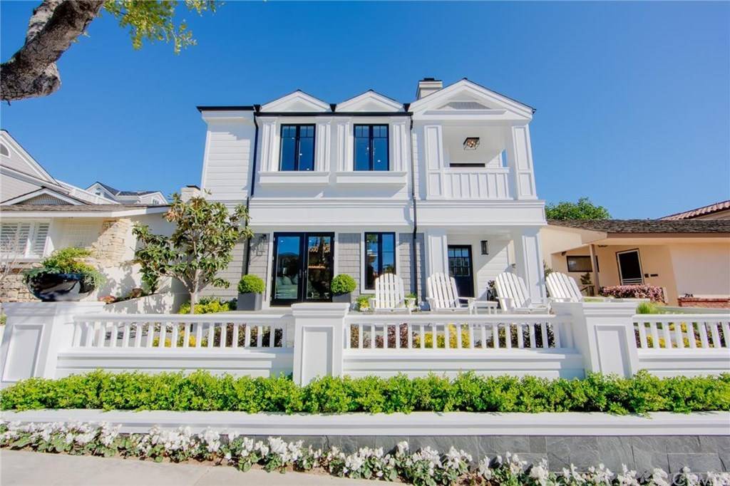 Brandon Hobbs Real Estate Group | 341 Bayside Dr, Newport Beach, CA 92660, USA | Phone: (714) 765-9880