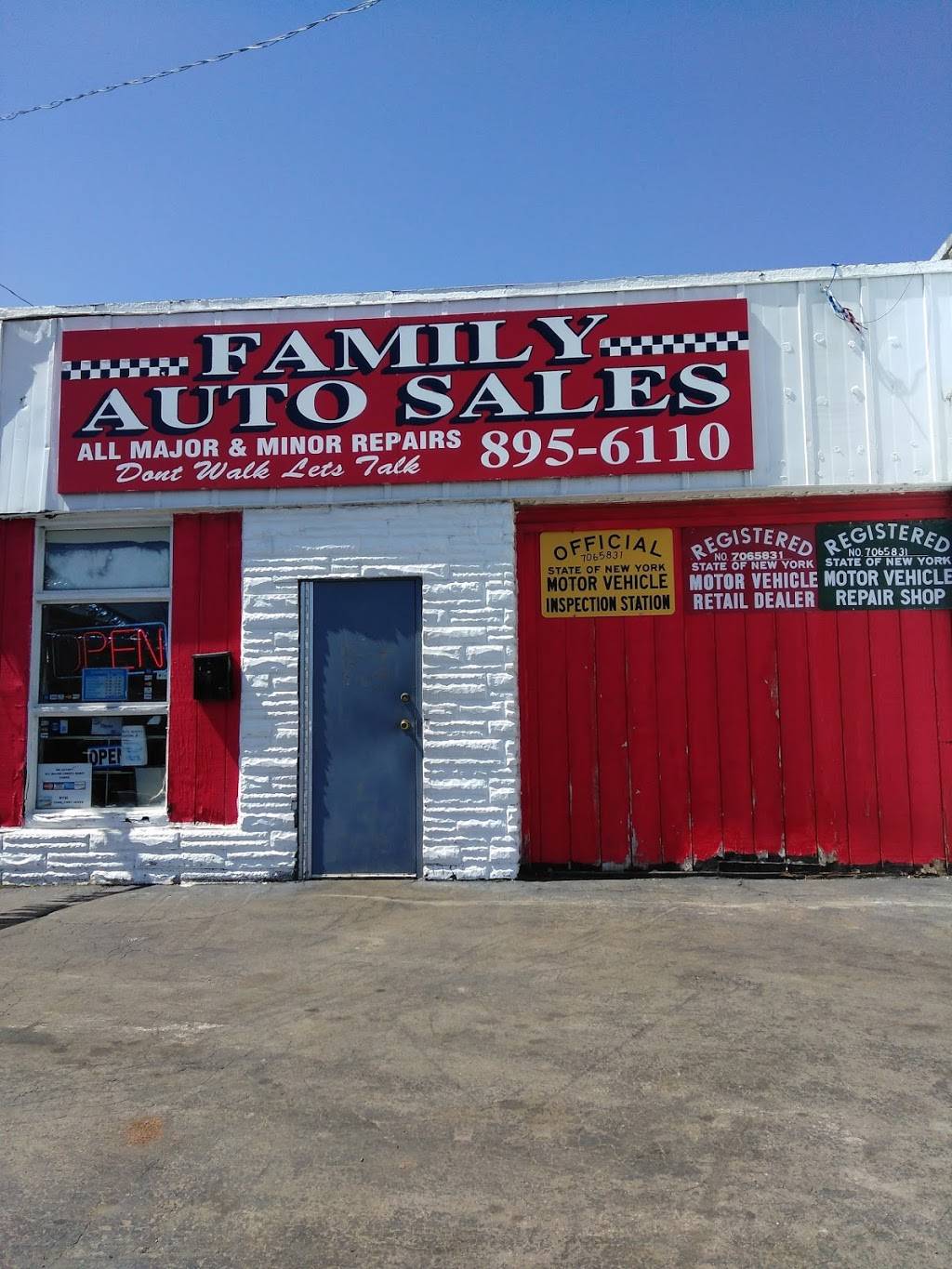 Family Auto Sales | 1992 Niagara St, Buffalo, NY 14207, USA | Phone: (716) 895-6110