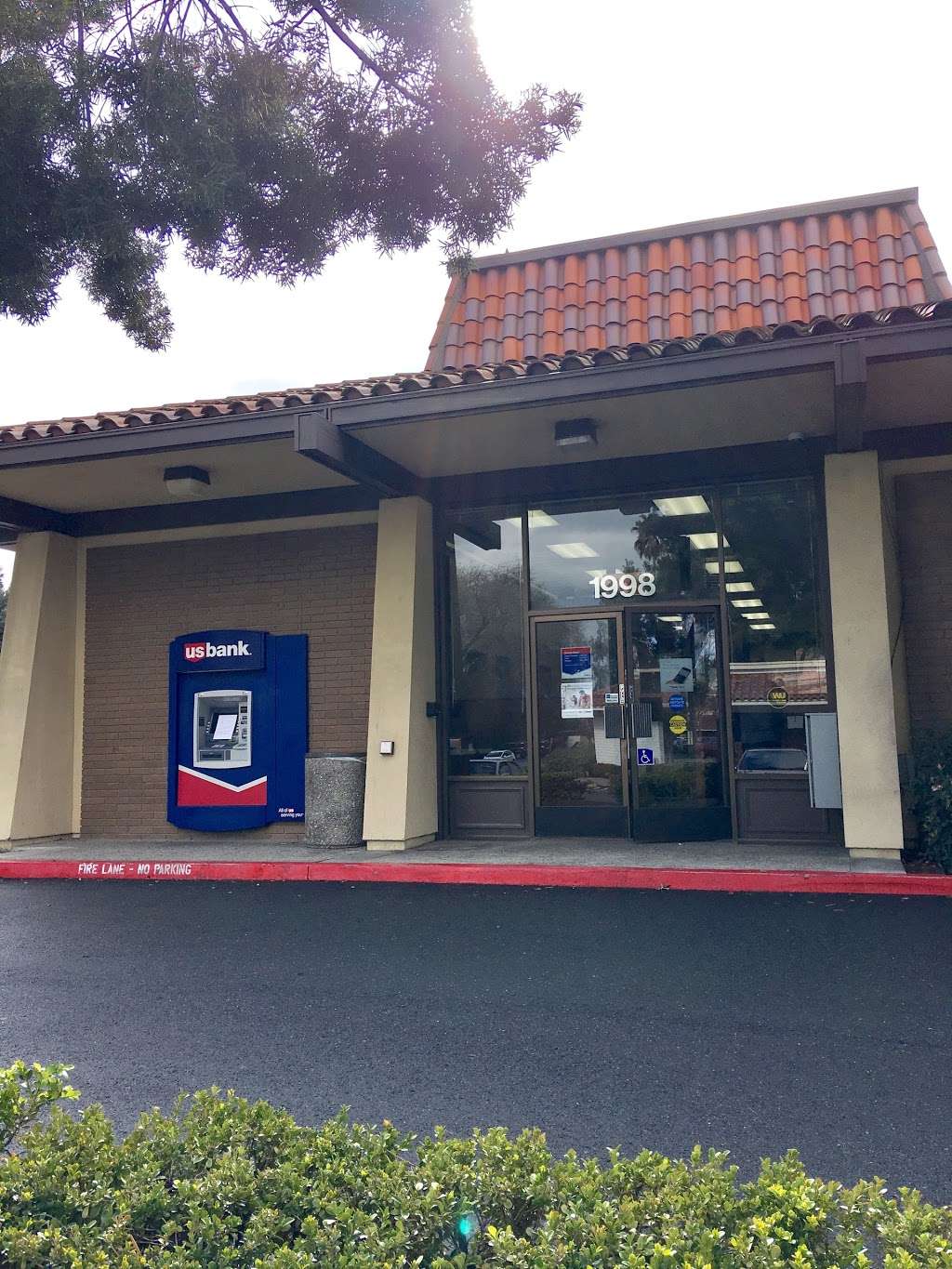 U.S. Bank ATM - Campbell | 1998 S Bascom Ave, Campbell, CA 95008 | Phone: (800) 872-2657