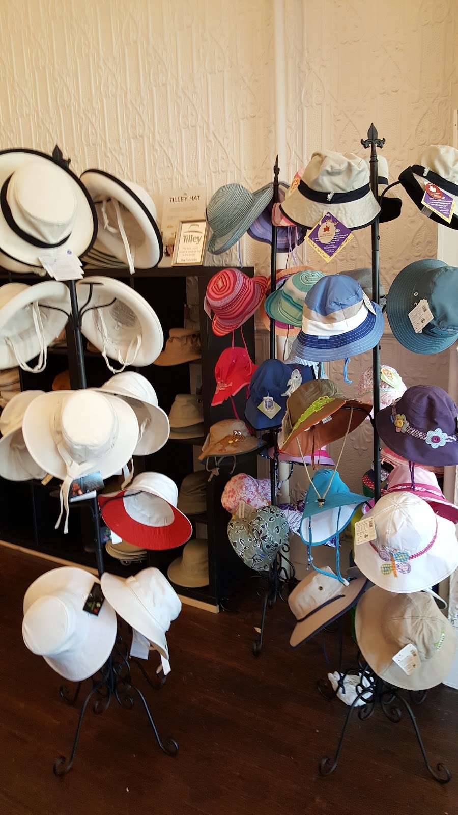 Hat Shop Madison | 81 Main St, Madison, NJ 07940 | Phone: (973) 443-4287