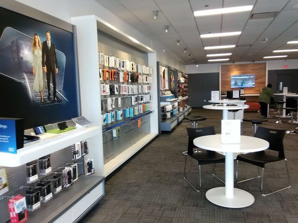 AT&T Store | 839 E Baltimore Pike, Kennett Square, PA 19348 | Phone: (610) 444-7400
